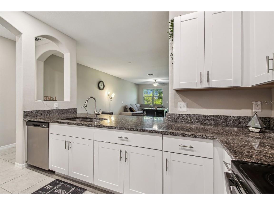 633 Royal Empress Drive Ruskin FL 33570 A4647086 image4