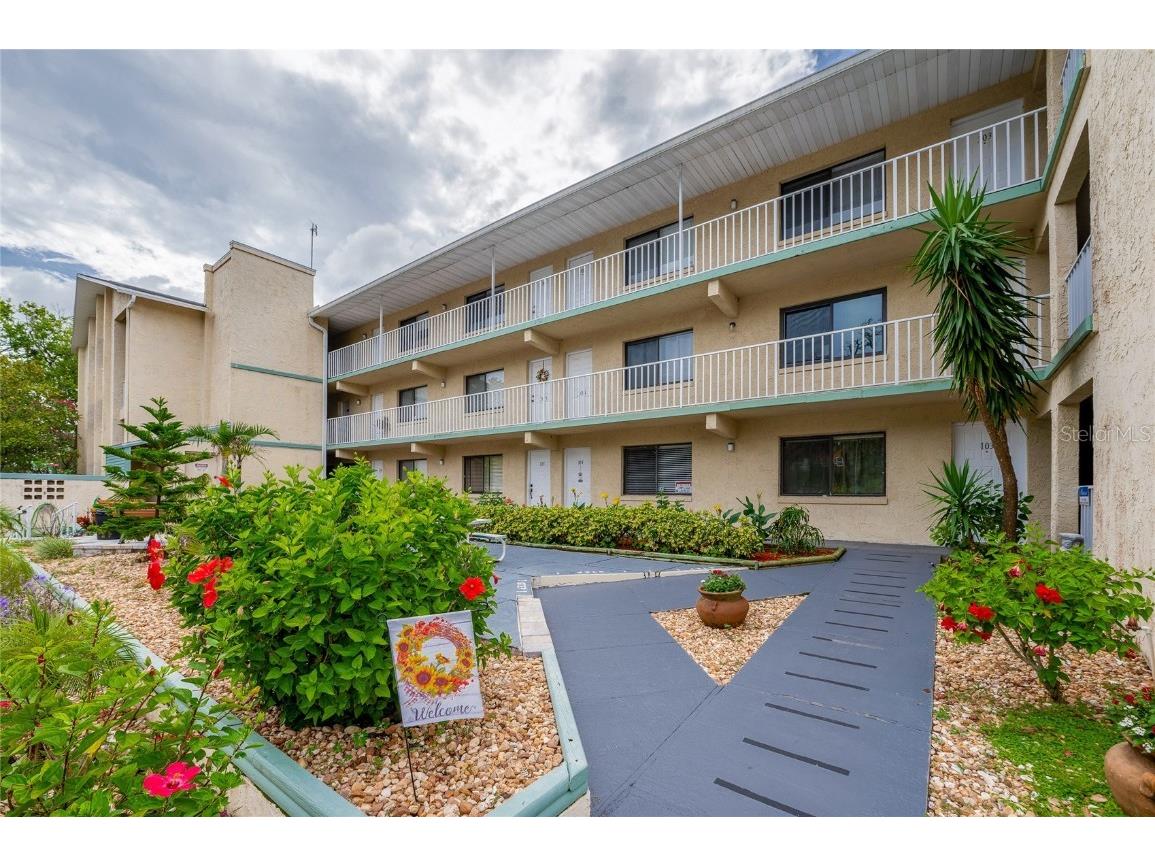 633 S Palmetto Avenue #207 Daytona Beach FL 32114 V4931251 image1