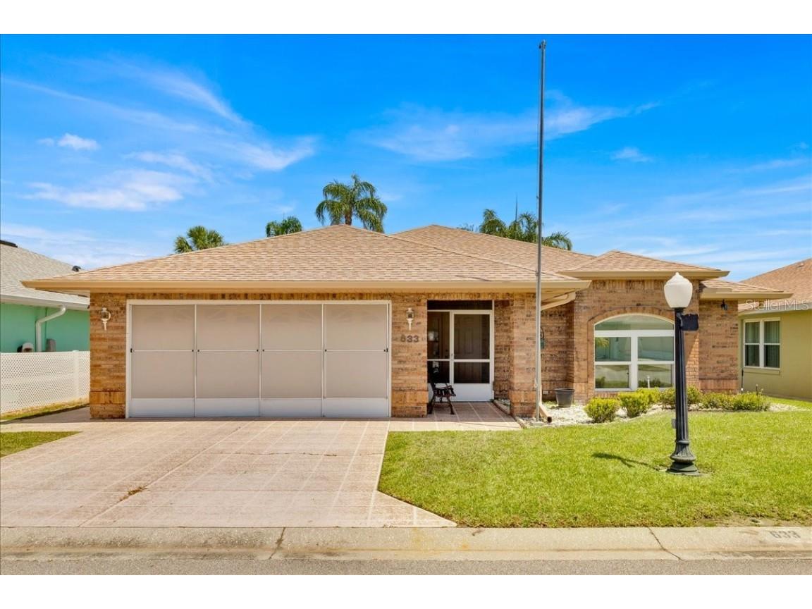 633 Watercrest Drive Haines City FL 33844 - LAKE HENRY O6301075 image1