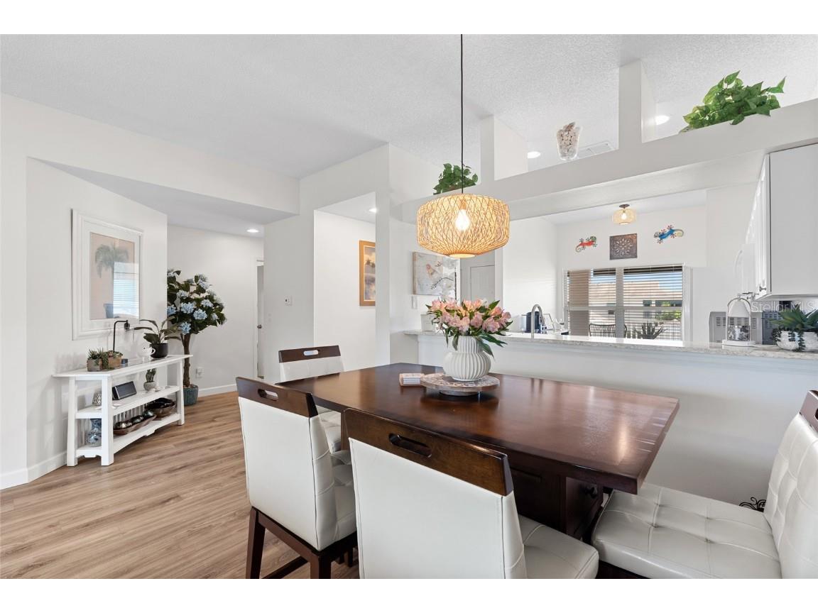 6330 99th Way N #14C Saint Petersburg FL 33708 - Retention pond TB8434357 image13