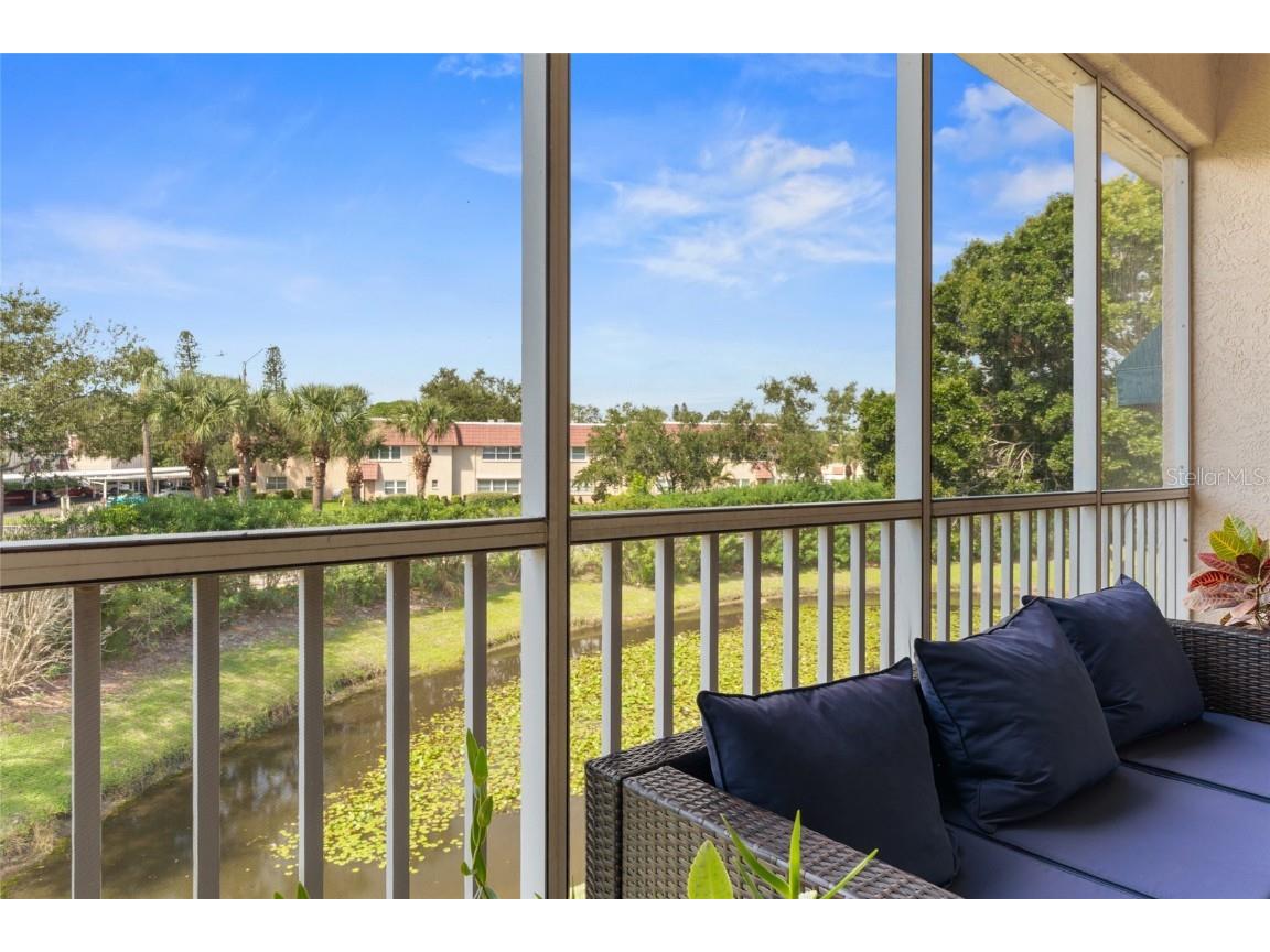 6330 99th Way N #14C Saint Petersburg FL 33708 - Retention pond TB8434357 image20