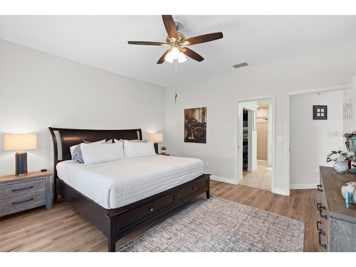 6330 99th Way N #14C Saint Petersburg FL 33708 - Retention pond TB8434357 image23