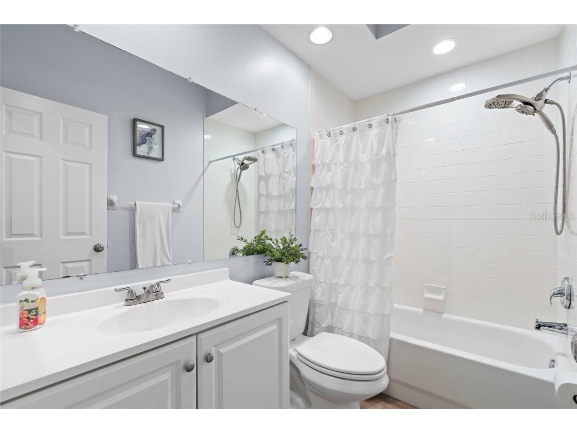 6330 99th Way N #14C Saint Petersburg FL 33708 - Retention pond TB8434357 image31