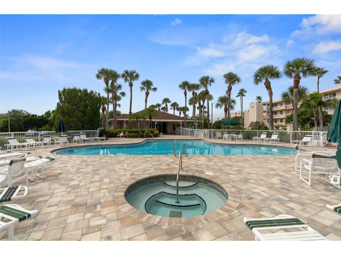 6330 99th Way N #14C Saint Petersburg FL 33708 - Retention pond TB8434357 image40