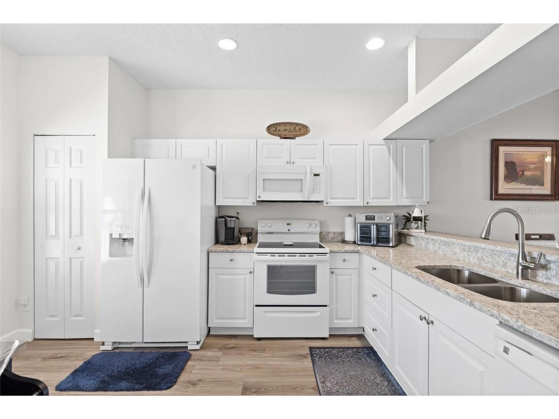 6330 99th Way N #14C Saint Petersburg FL 33708 - Retention pond TB8434357 image6