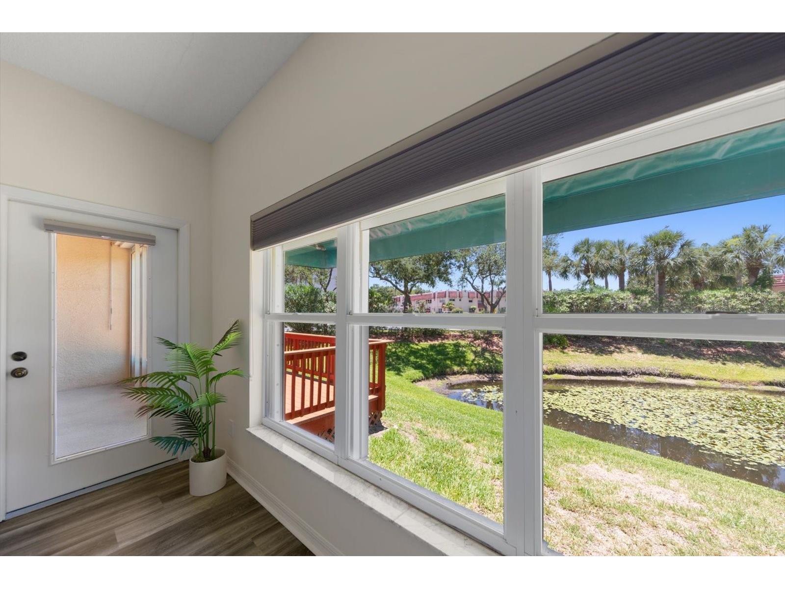 6330 99th Way N #14D Seminole FL 33708 TB8519852 image16