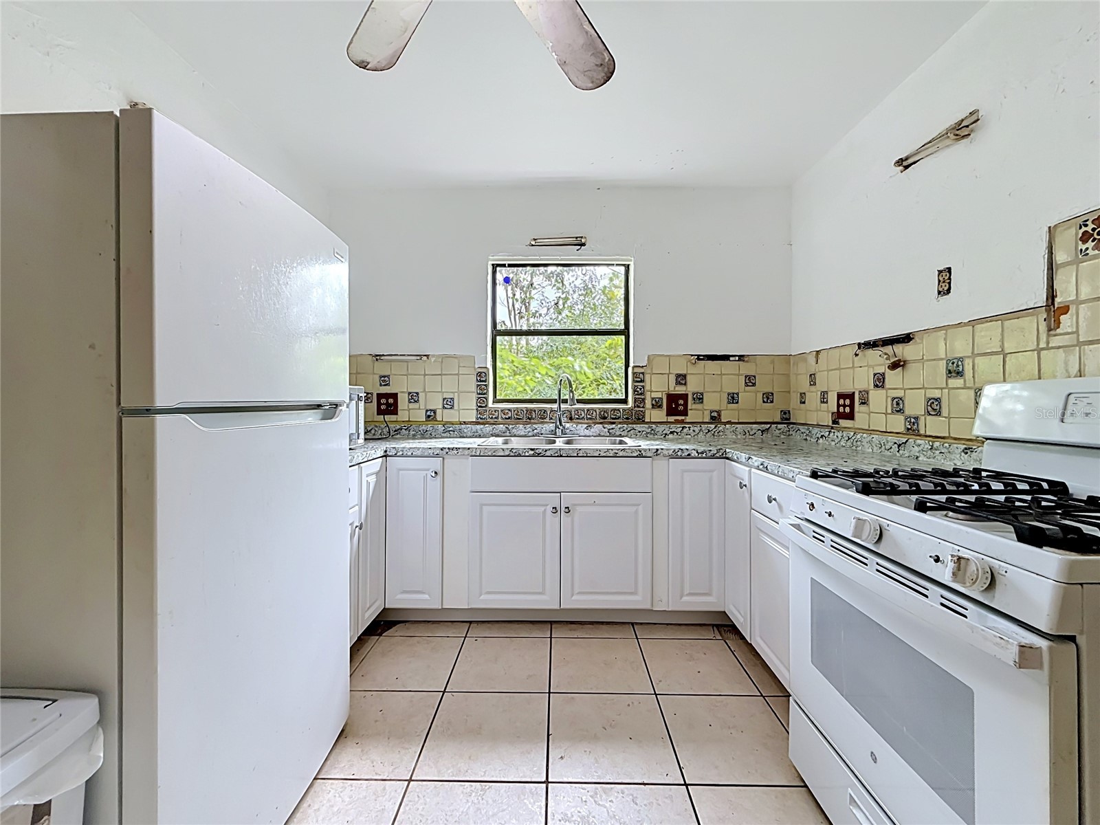 6330 Emerson Avenue S Saint Petersburg FL 33707 L4962583 image13