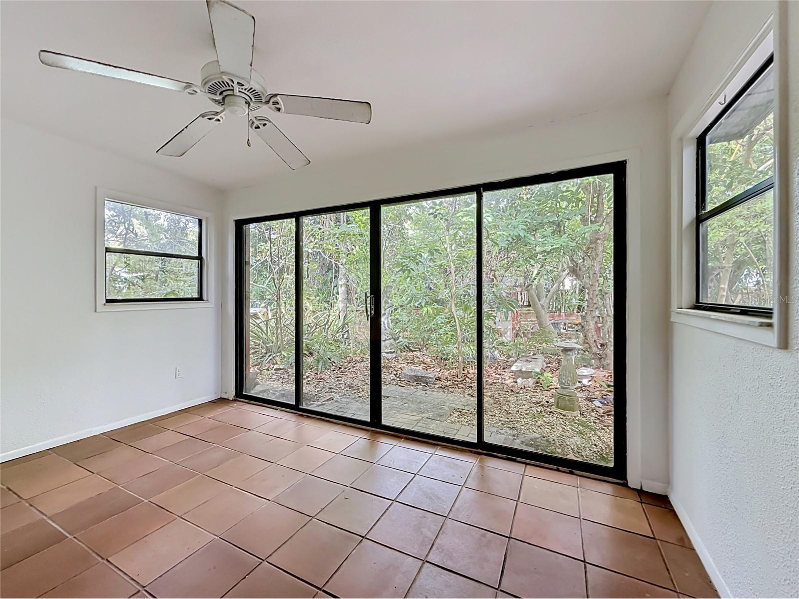 6330 Emerson Avenue S Saint Petersburg FL 33707 L4962583 image29