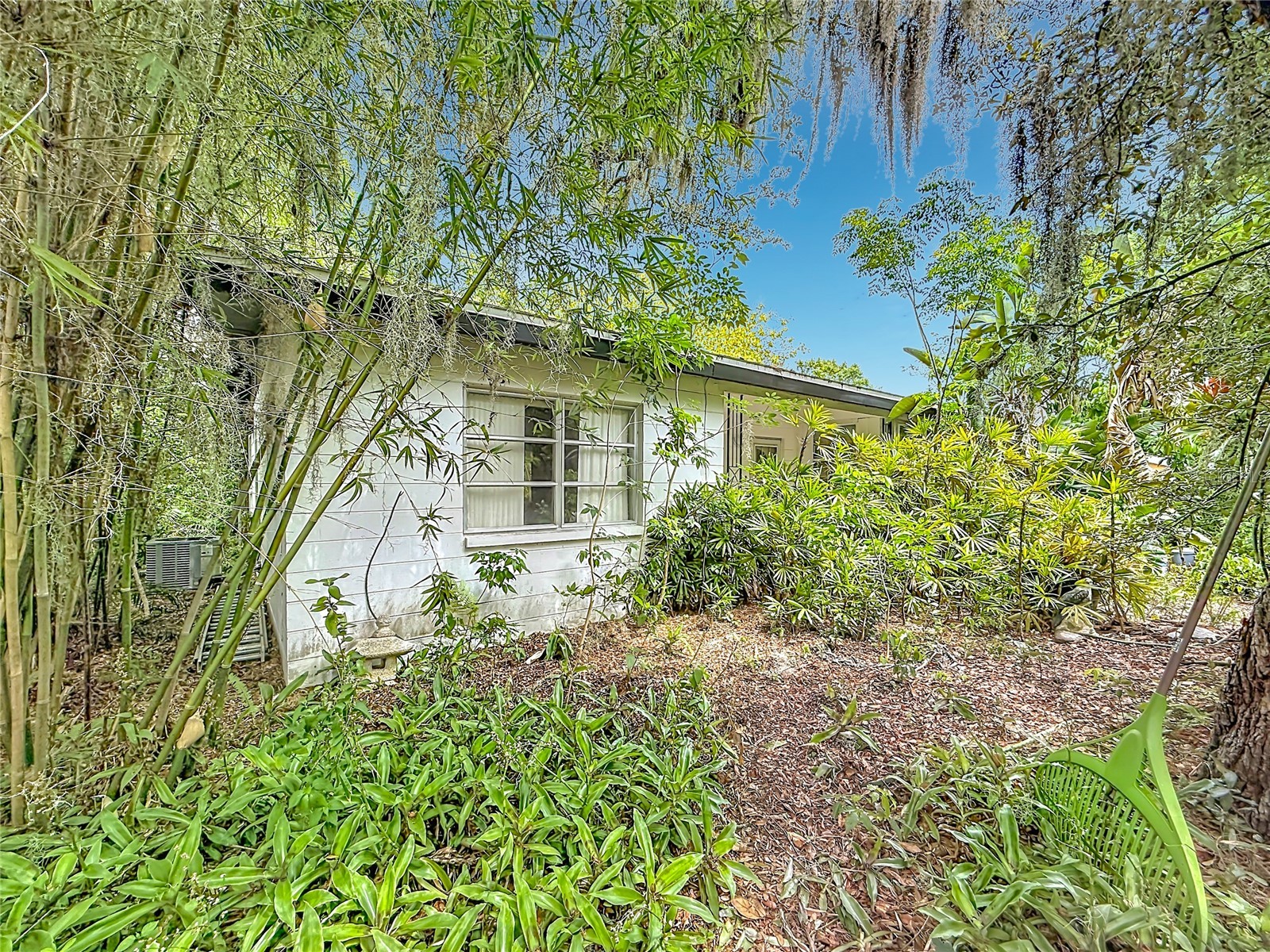 6330 Emerson Avenue S Saint Petersburg FL 33707 L4962583 image3