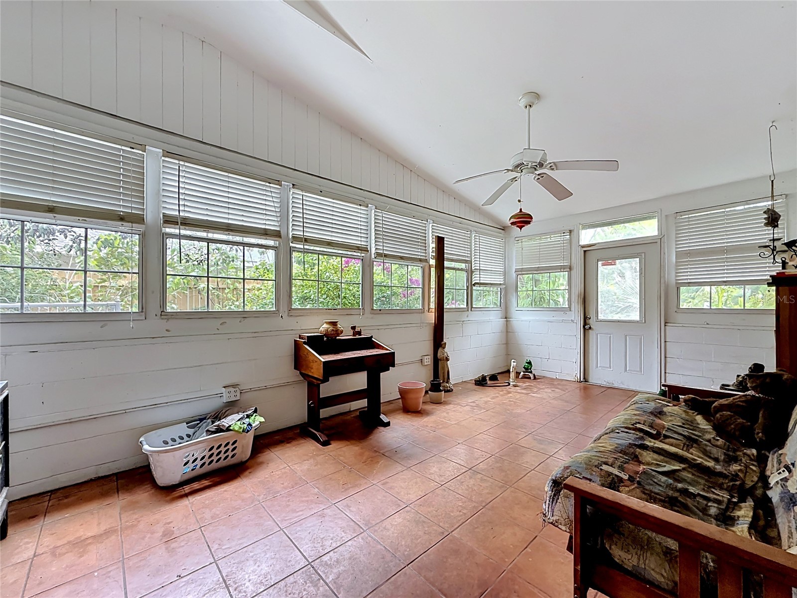 6330 Emerson Avenue S Saint Petersburg FL 33707 L4962583 image30