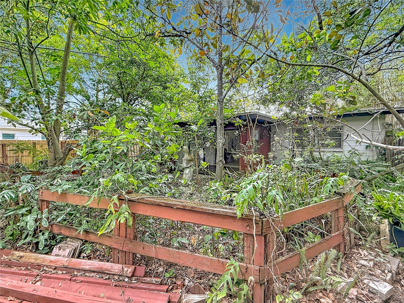 6330 Emerson Avenue S Saint Petersburg FL 33707 L4962583 image44