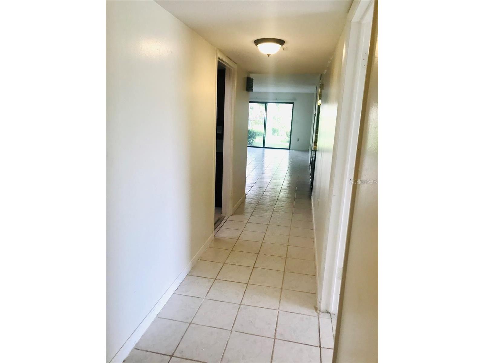 6330 Grand Bahama Circle #C Tampa FL 33615 TB8522184 image8