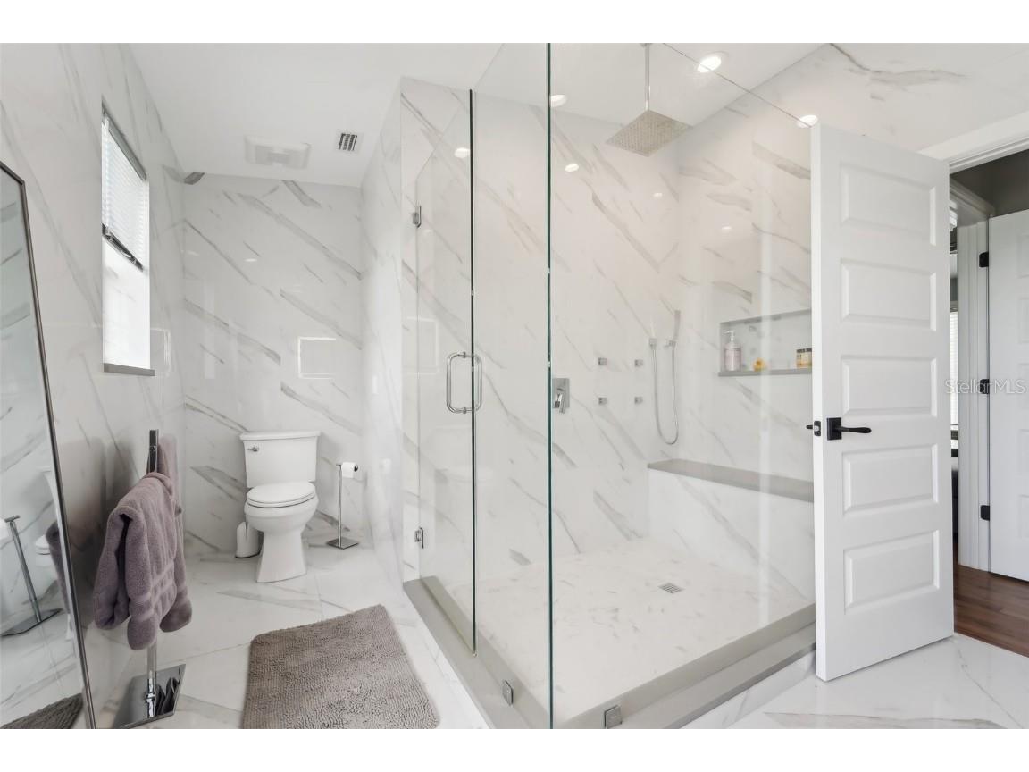 6330 Laguna Drive Longboat Key FL 34228 A4672554 image33