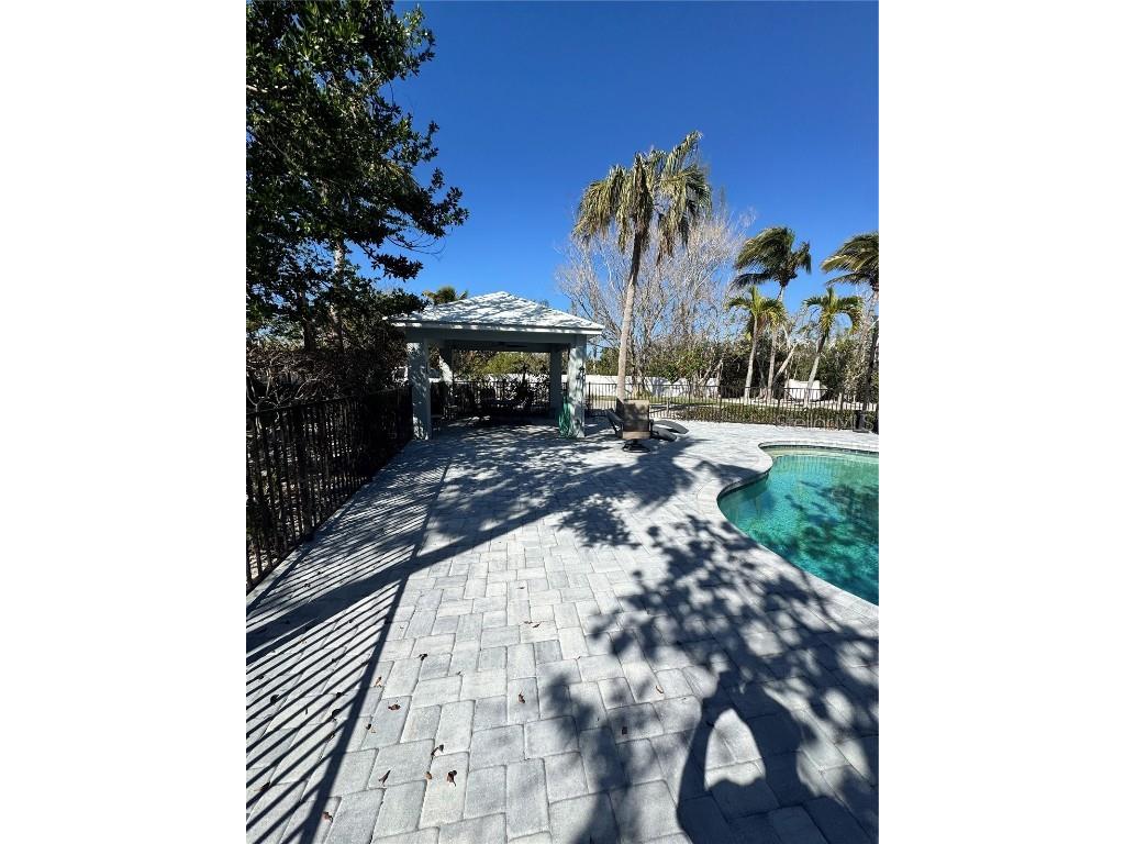 6330 Laguna Drive Longboat Key FL 34228 A4672554 image49