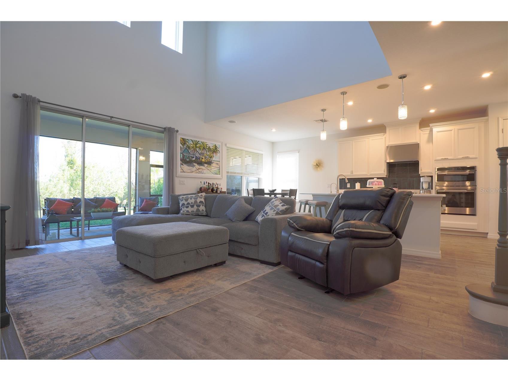 6332 Laurelcrest Glen Palmetto FL 34221 TB8472181 image10