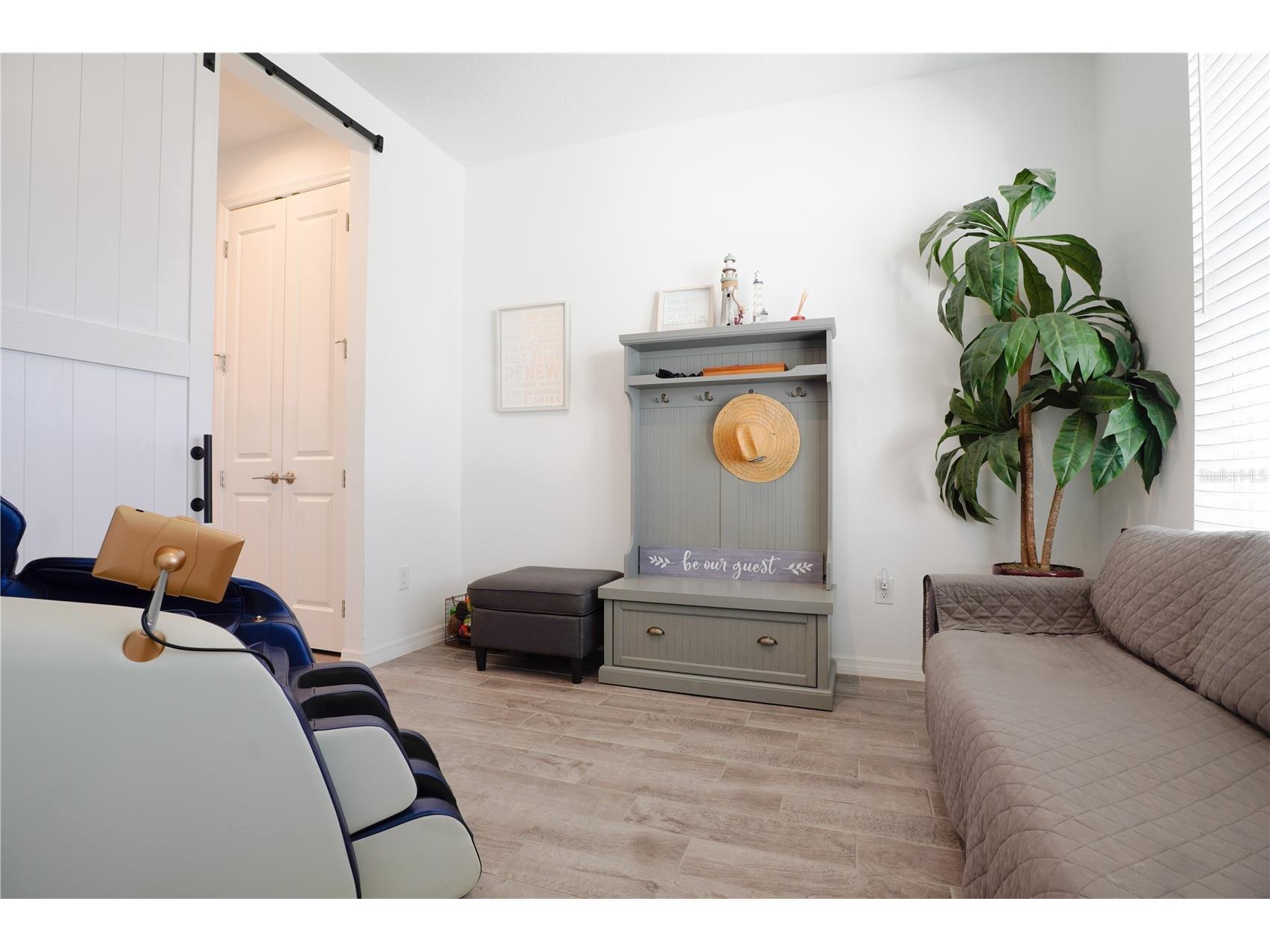 6332 Laurelcrest Glen Palmetto FL 34221 TB8472181 image15