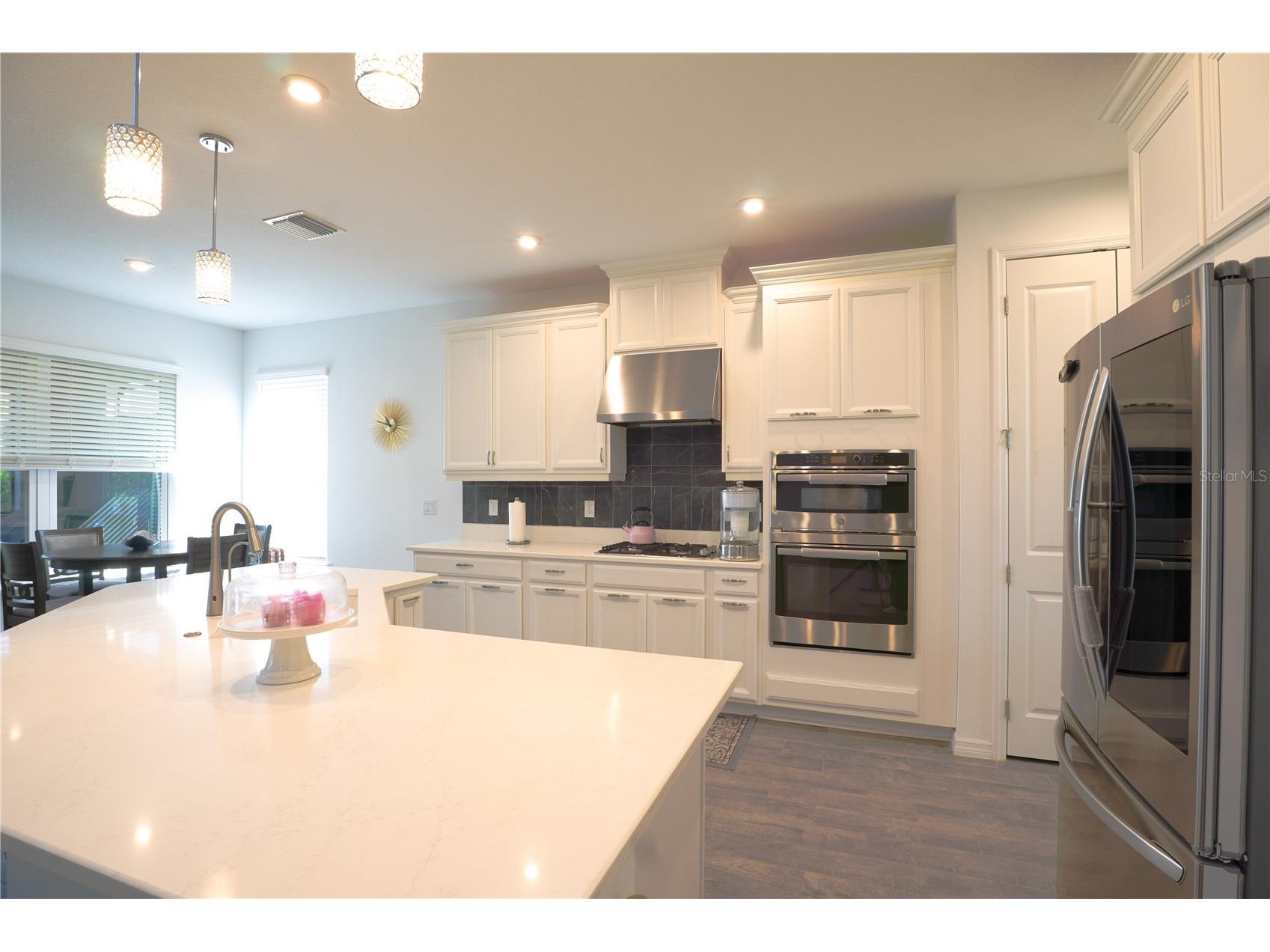 6332 Laurelcrest Glen Palmetto FL 34221 TB8472181 image8