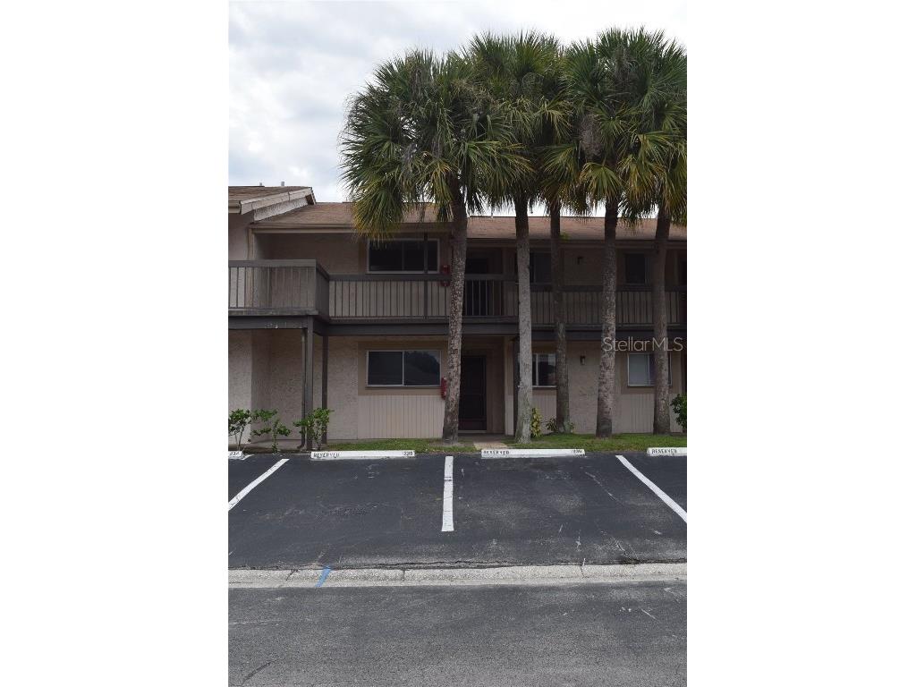 6332 Newtown Circle #32B2 Tampa FL 33615 U8222266 image1