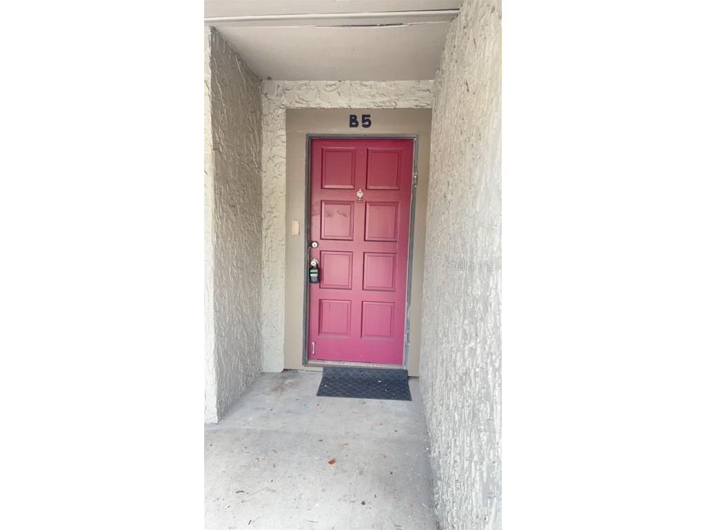 6332 Newtown Circle #32B5 Tampa FL 33615 TB8406498 image3