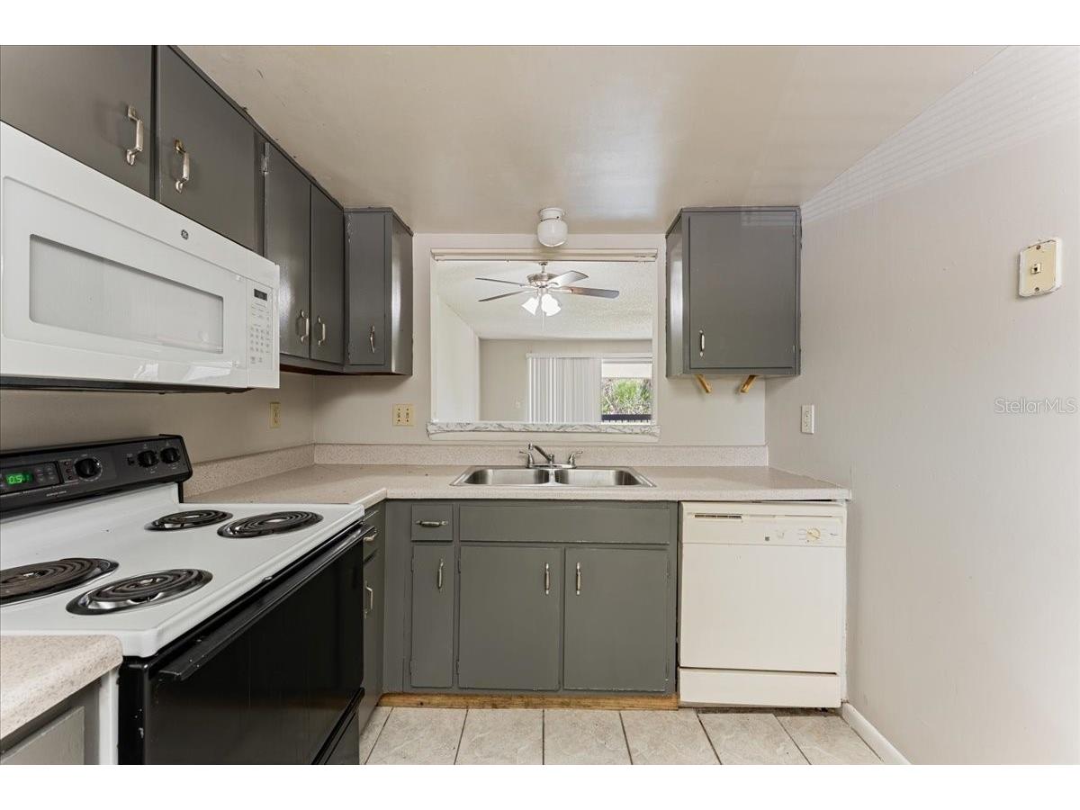6332 Newtown Circle #32B5 Tampa FL 33615 TB8514133 image6