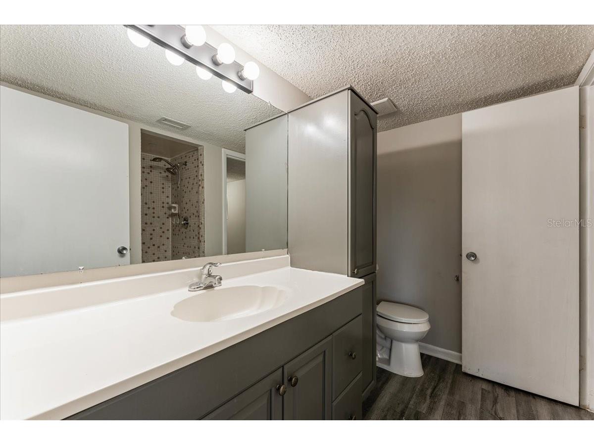 6332 Newtown Circle #32B5 Tampa FL 33615 TB8519063 image14
