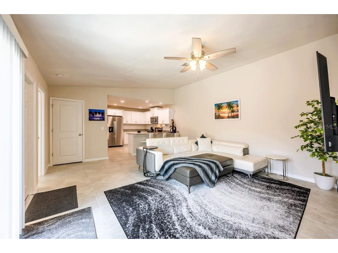 6332 Royal Woods Drive Fort Myers FL 33908 C7514022 image4