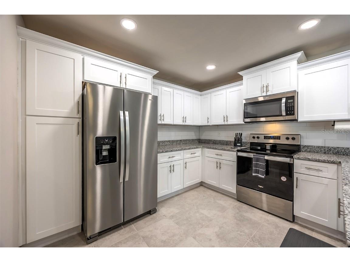 6332 Royal Woods Drive Fort Myers FL 33908 C7514022 image9