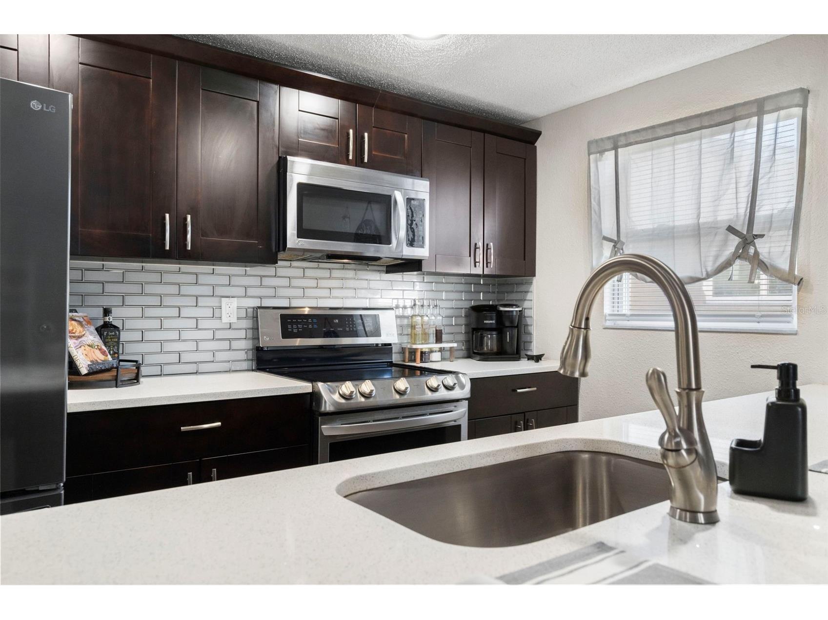 6333 Aberdeen Avenue New Port Richey FL 34653 TB8467231 image5