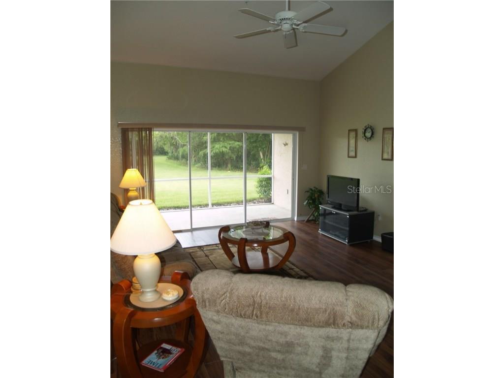 6333 Bay Cedar Lane #101 Bradenton FL 34203 A4132994 image3