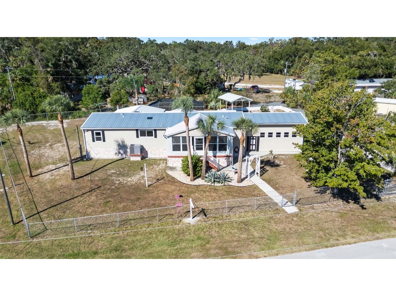 6333 Bear Trail Weeki Wachee FL 34607 TB8440441 image1