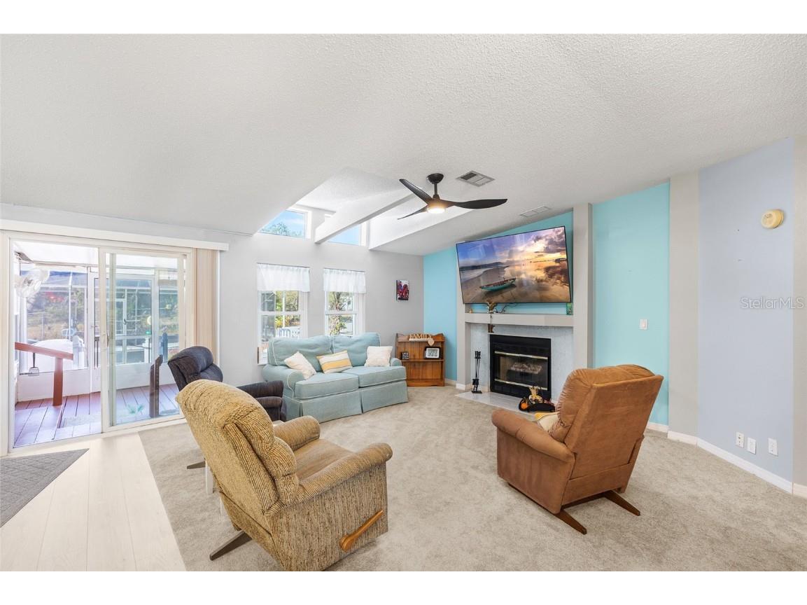 6333 Bear Trail Weeki Wachee FL 34607 TB8440441 image10