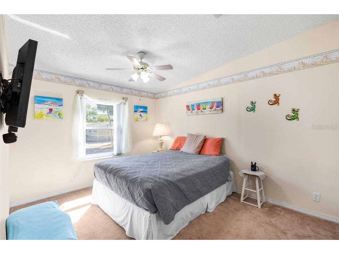 6333 Bear Trail Weeki Wachee FL 34607 TB8440441 image18