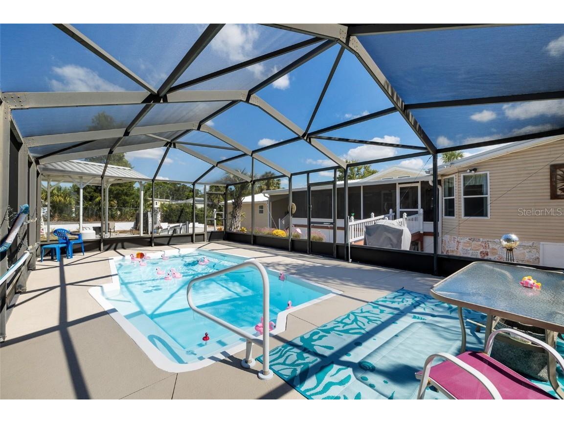 6333 Bear Trail Weeki Wachee FL 34607 TB8440441 image2