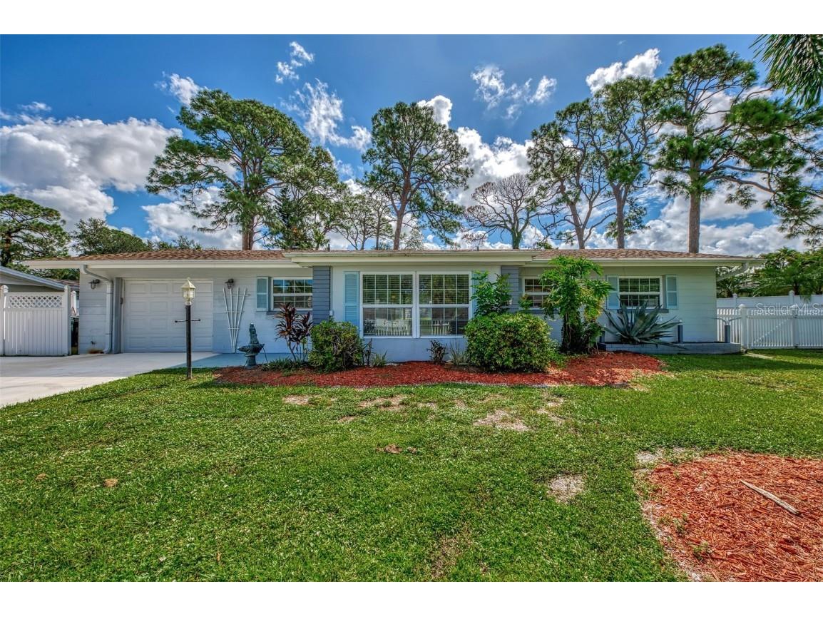 6333 Beechwood Avenue Sarasota FL 34231 C7497336 image1