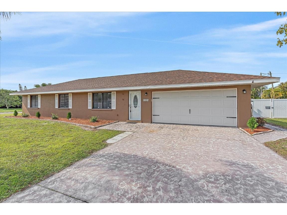 6334 5th Street Circle E Bradenton FL 34203 A4571488 image1