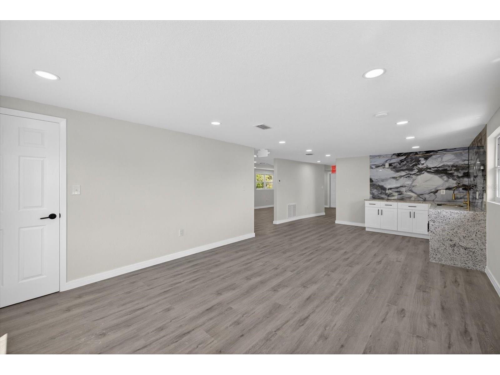 6334 Congress Street New Port Richey FL 34653 TB8492964 image11