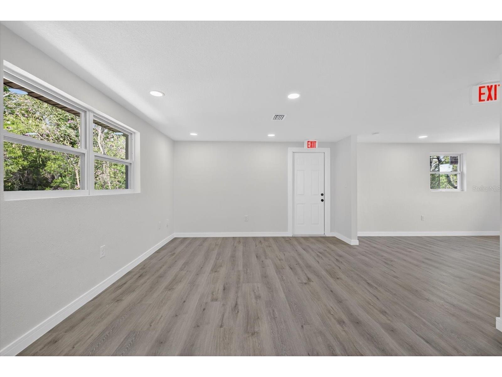 6334 Congress Street New Port Richey FL 34653 TB8492964 image19