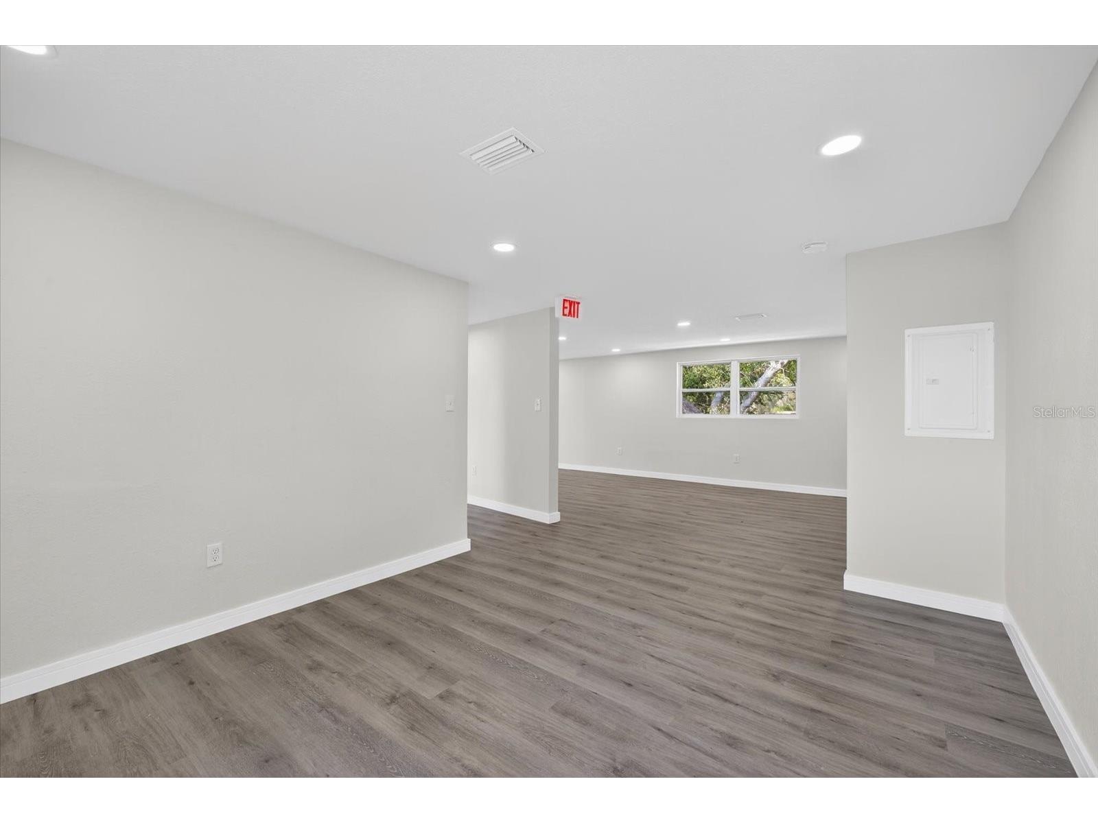 6334 Congress Street New Port Richey FL 34653 TB8492964 image21