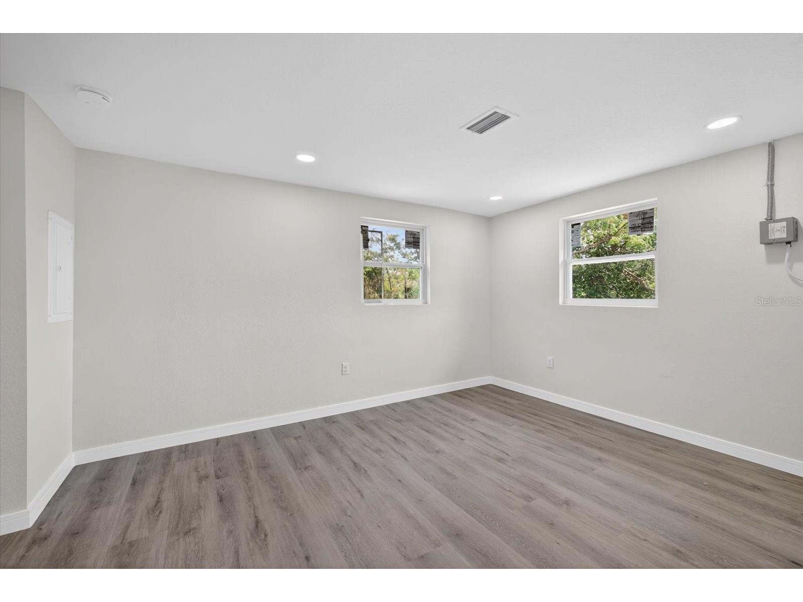 6334 Congress Street New Port Richey FL 34653 TB8492964 image23