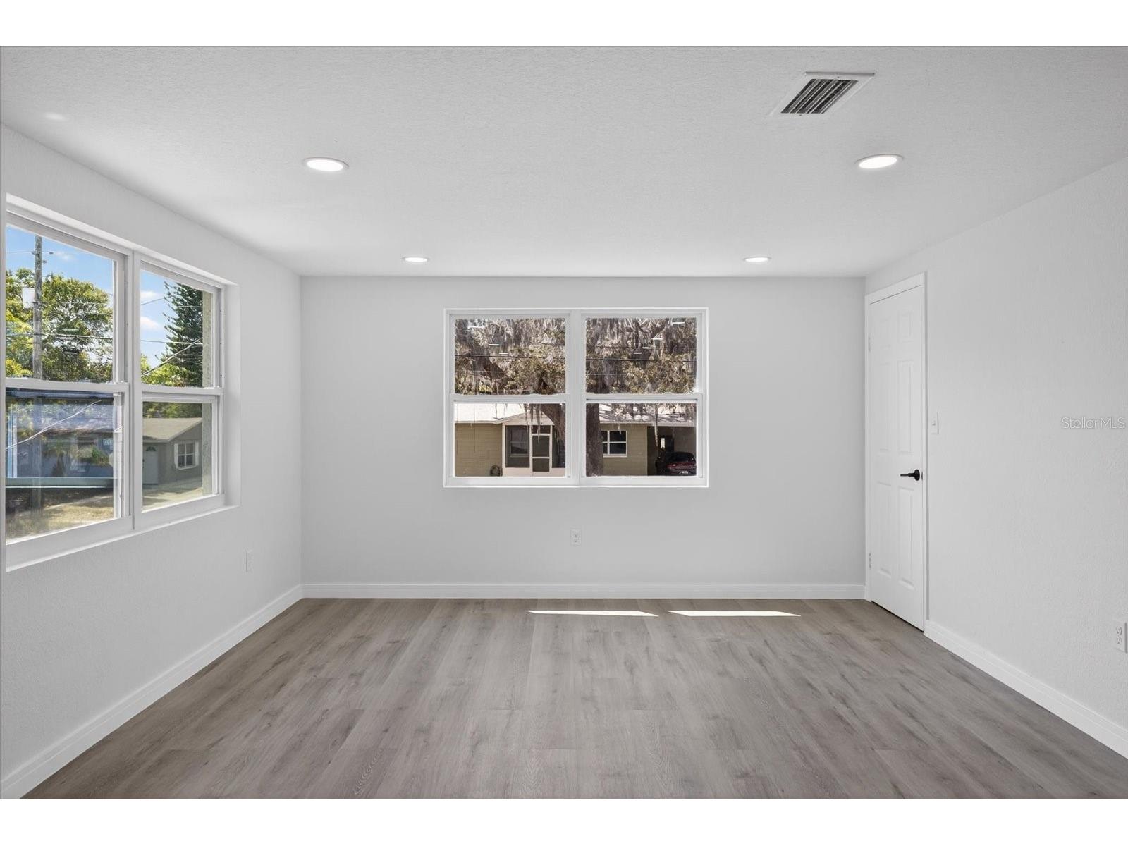6334 Congress Street New Port Richey FL 34653 TB8492964 image25