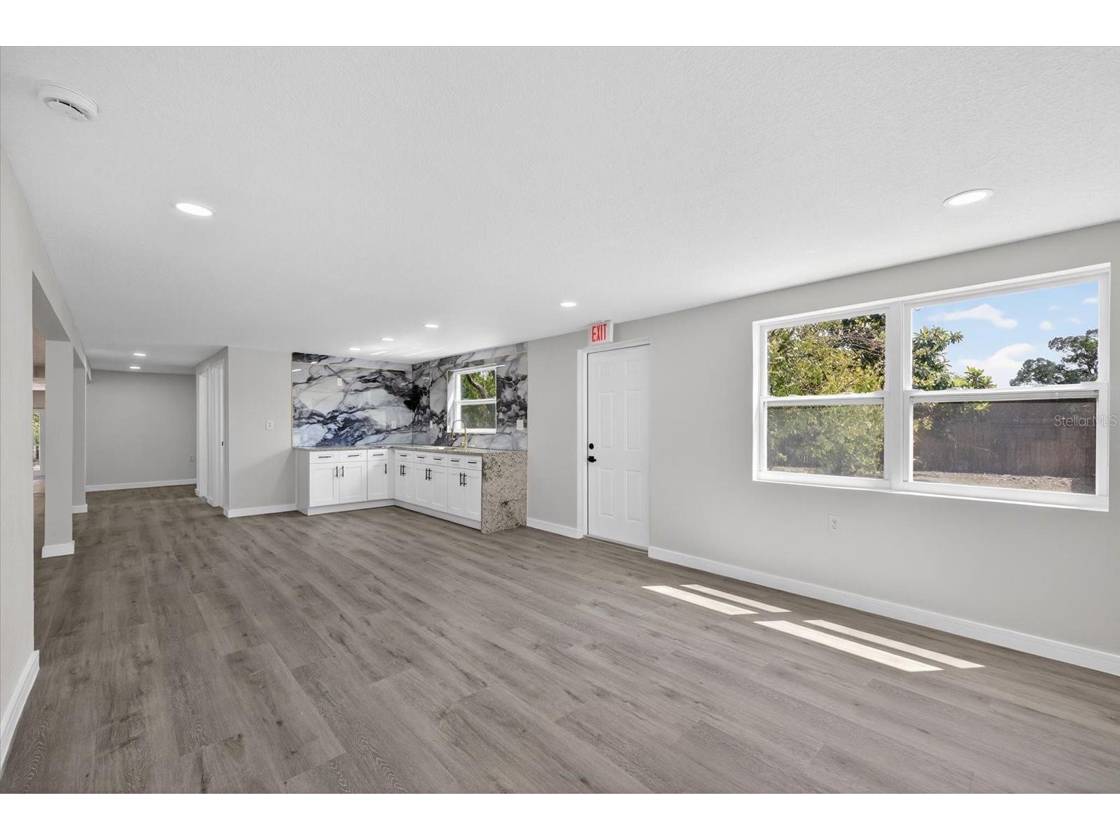 6334 Congress Street New Port Richey FL 34653 TB8492964 image5