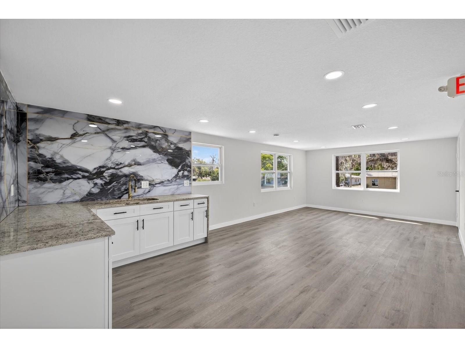 6334 Congress Street New Port Richey FL 34653 TB8492964 image8