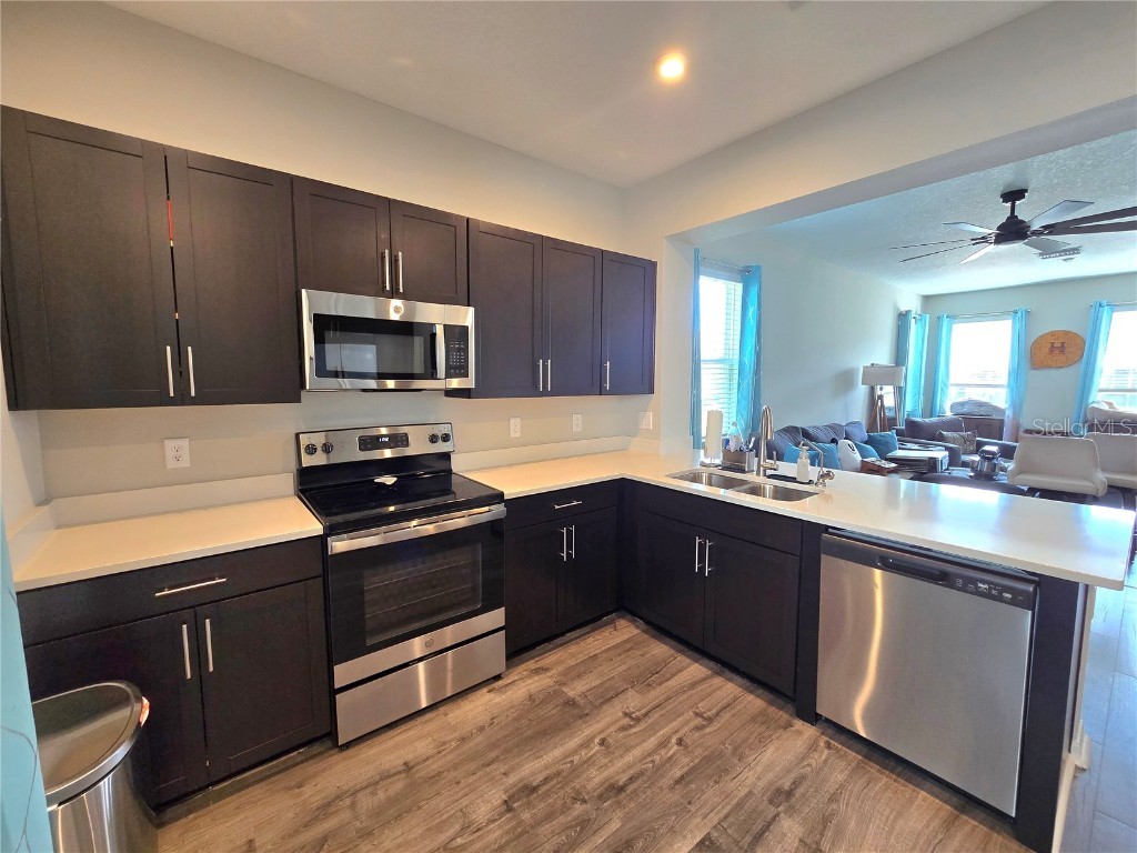 6334 Fairmont Lane Palmetto FL 34221 A4671990 image10