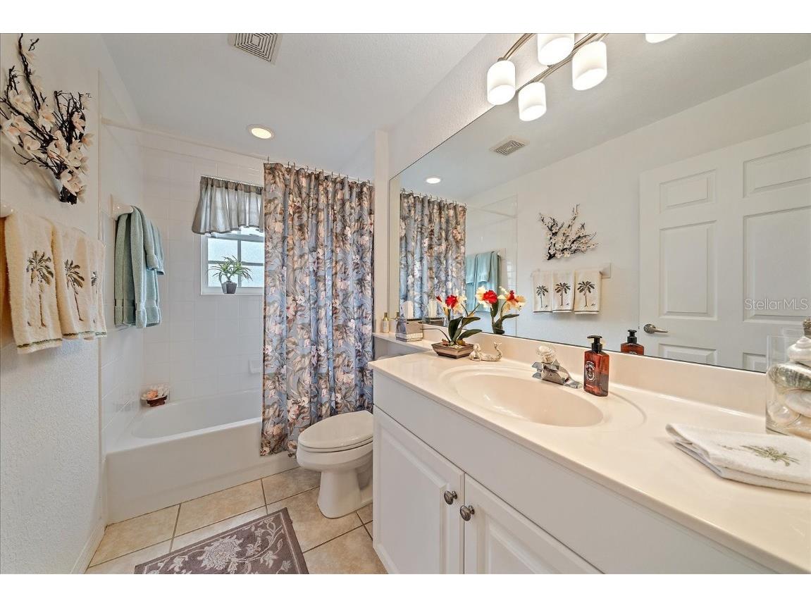 6334 Grand Oak Circle #201 Bradenton FL 34203 A4638143 image24