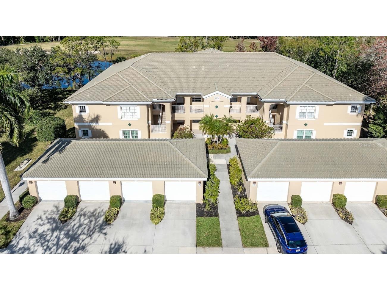 6334 Grand Oak Circle #202 Bradenton FL 34203 A4679292 image1