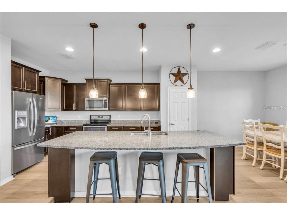 6334 Kenava Loop Palmetto FL 34221 A4665287 image10