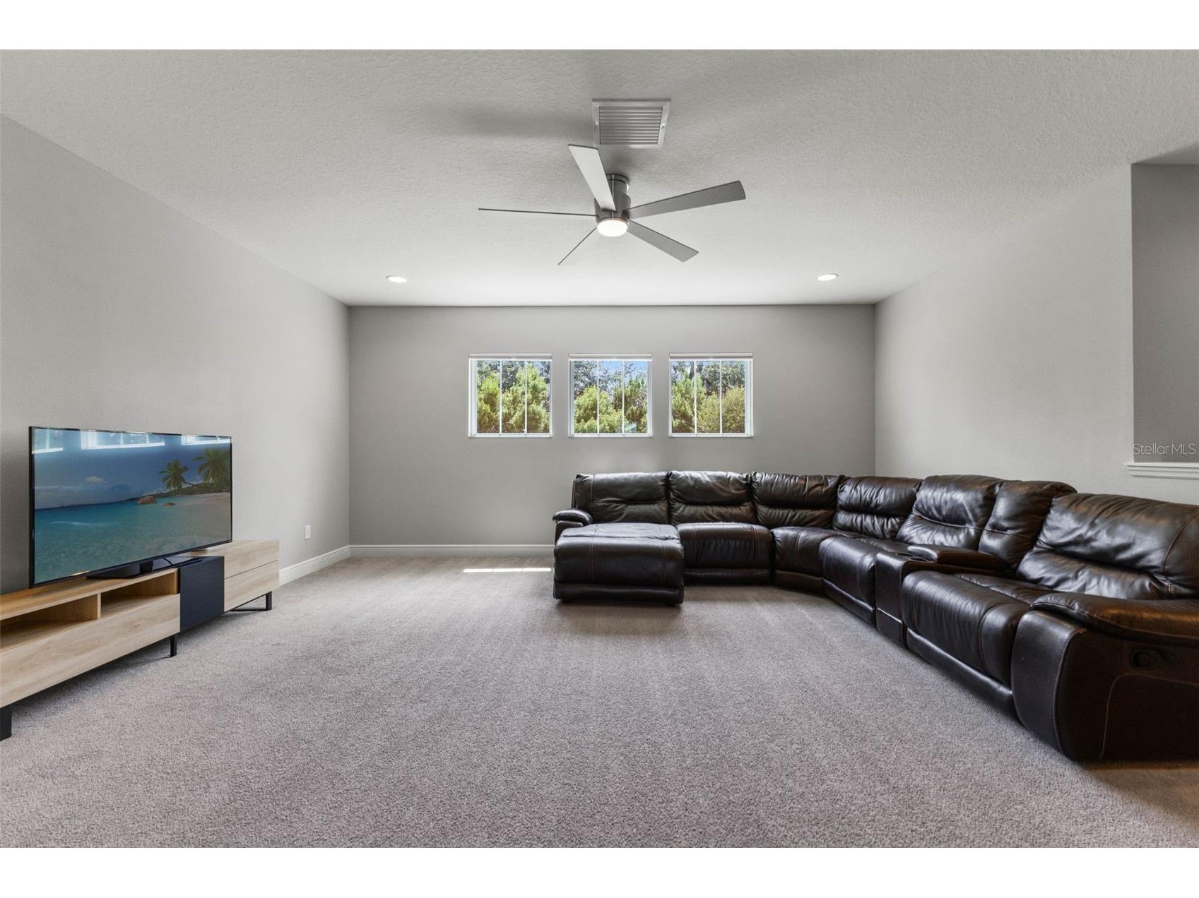 6334 Knob Tree Drive Lithia FL 33547 TB8522931 image35