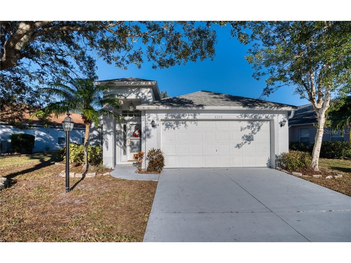 6334 Yellowtop Drive Lakewood Ranch FL 34202 A4637025 image1
