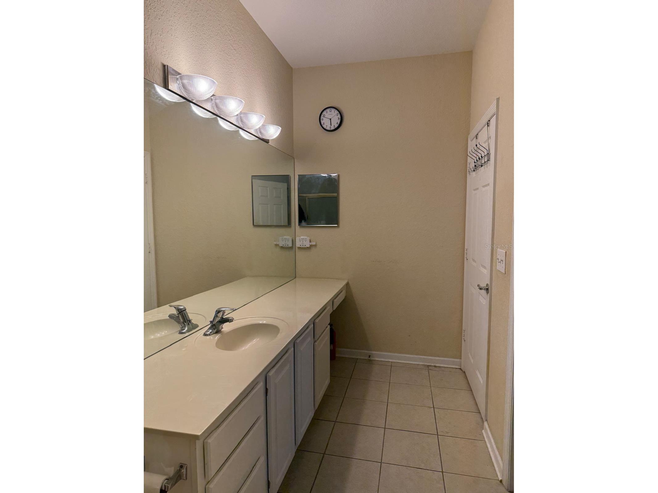 6335 Contessa Drive #204 Orlando FL 32829 O6333320 image8