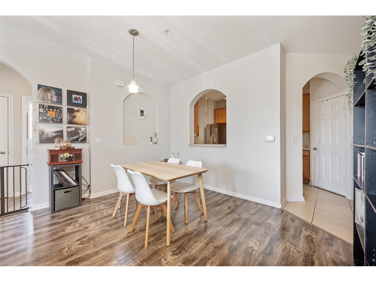 6335 Contessa Drive #301 Orlando FL 32829 O6399107 image2